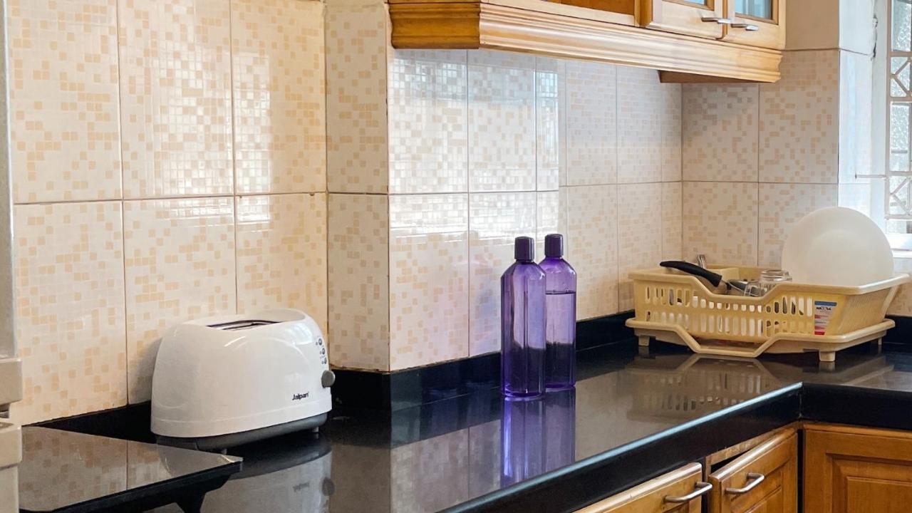 The Aster Homestay - Bedrooms & Apartments Calcutta  Esterno foto